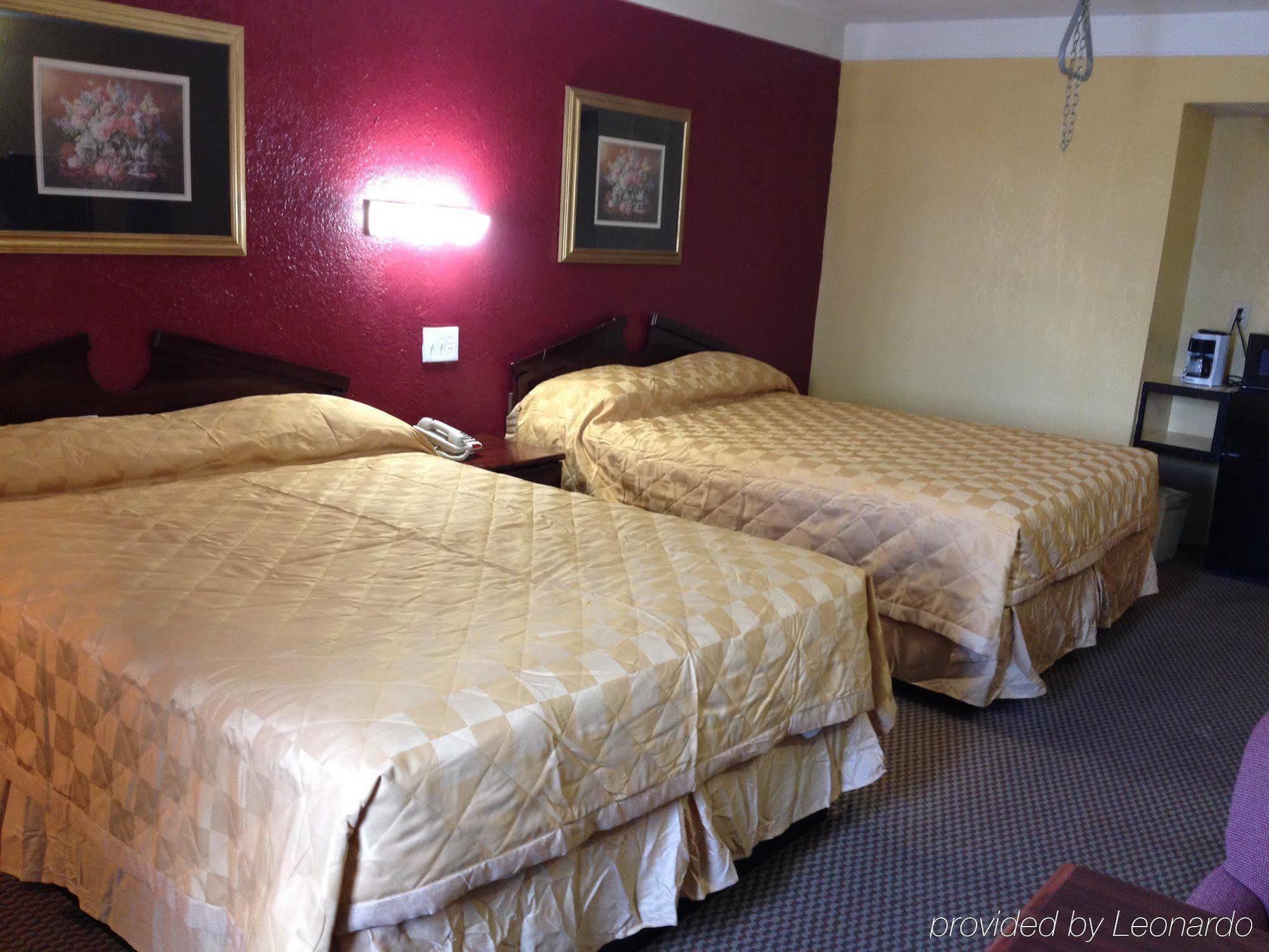 Economy Inn & Suites Denton Luaran gambar