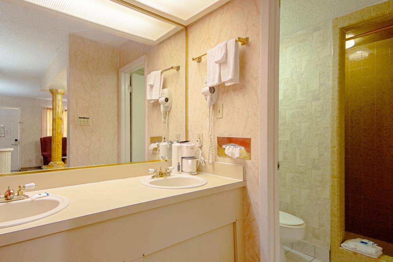 Economy Inn & Suites Denton Luaran gambar